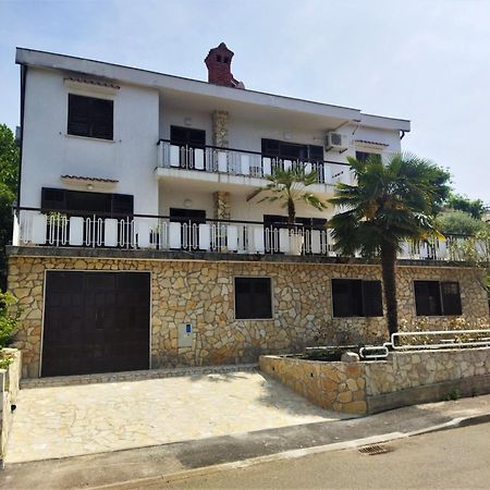 Apartments Martina Нивице Екстериор снимка
